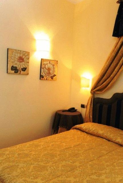 Hotel Urbano V Montefiascone Quarto foto