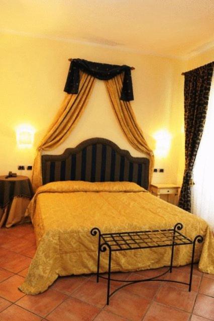 Hotel Urbano V Montefiascone Quarto foto